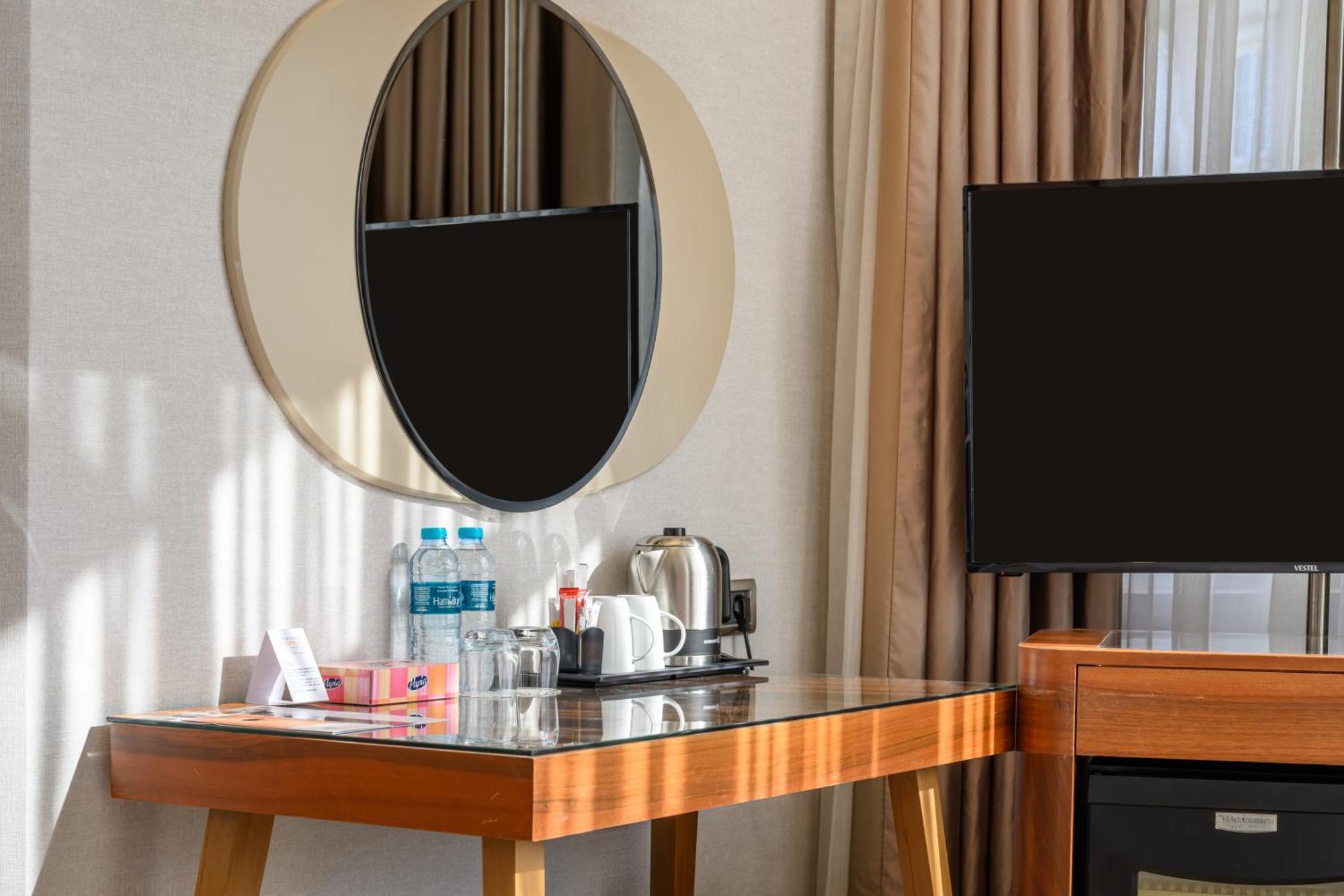 Four Points Flex By Sheraton Istanbul Taksim Square Eksteriør bilde