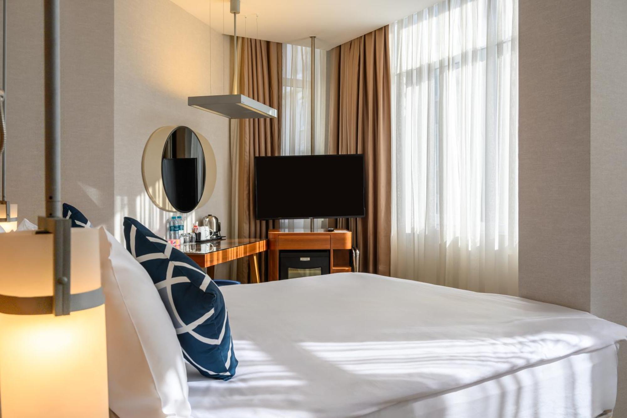 Four Points Flex By Sheraton Istanbul Taksim Square Eksteriør bilde